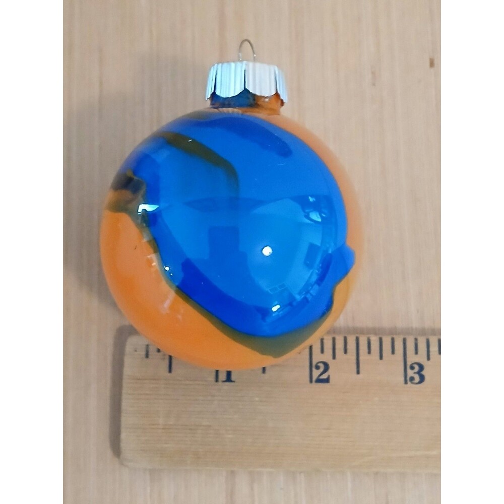 Tree House Studio Glass Round Christmas Ornaments Tie Dye Holiday Decoration - Picture 7 of 7